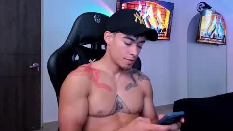 Damian online show from October 2025 11:58:01 AM