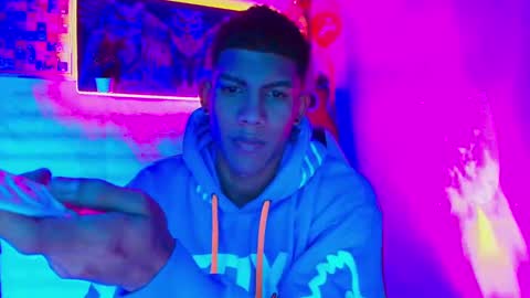 Damian online show from February 2025 09:59:01 PM