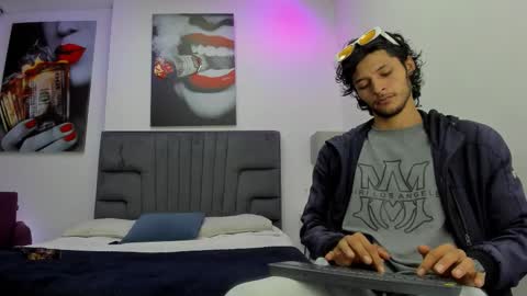 Snapshot of damian_vadim chatting on March 2026 11:29:02 AM Damian Vadim online show from March 2026 11:29:02 AM