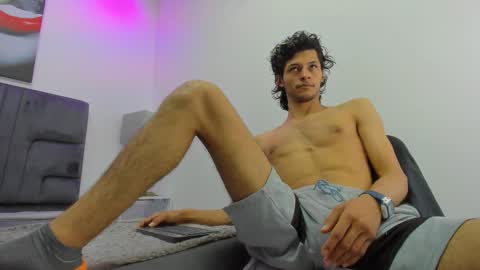 Snapshot of damian_vadim chatting on March 2026 11:15:01 AM Damian Vadim online show from March 2026 11:15:01 AM