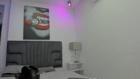 Snapshot of damian_vadim chatting on April 2026 10:57:02 AM Damian Vadim online show from April 2026 10:57:02 AM
