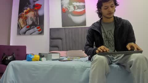 Snapshot of damian_vadim chatting on April 2026 11:16:01 AM Damian Vadim online show from April 2026 11:16:01 AM