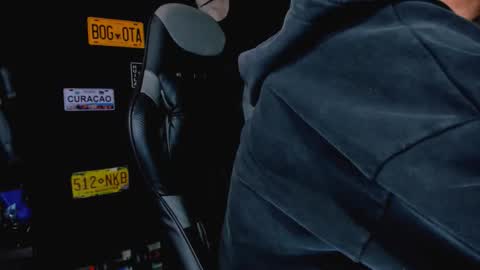 Daamiancox online show from September 2025 02:41:02 PM