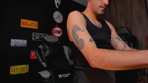 Daamiancox online show from October 2025 05:45:01 PM