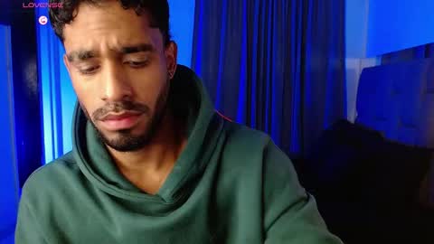 Snapshot of damiano_walker chatting on September 2025 10:37:02 AM damiano_walker online show from September 2025 10:37:02 AM