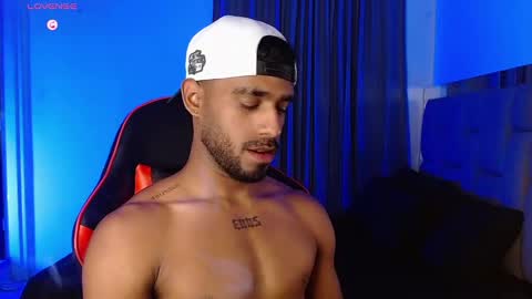 Snapshot of damiano_walker chatting on September 2025 04:23:01 AM damiano_walker online show from September 2025 04:23:01 AM