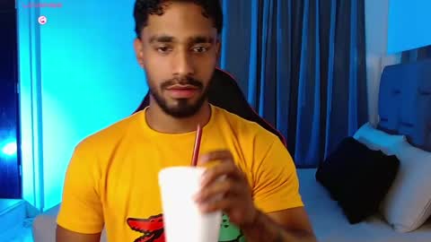 Snapshot of damiano_walker chatting on November 2025 03:48:01 AM damiano_walker online show from November 2025 03:48:01 AM