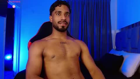 Snapshot of damiano_walker chatting on November 2025 04:26:02 AM damiano_walker online show from November 2025 04:26:02 AM