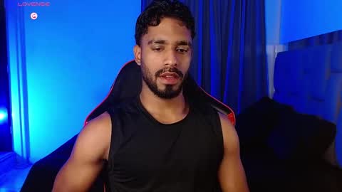 Snapshot of damiano_walker chatting on December 2025 03:35:02 AM damiano_walker online show from December 2025 03:35:02 AM