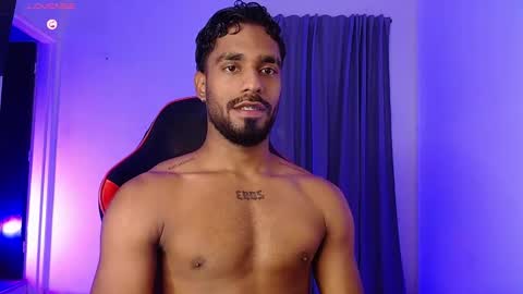 Snapshot of damiano_walker chatting on January 2026 04:06:01 AM damiano_walker online show from January 2026 04:06:01 AM