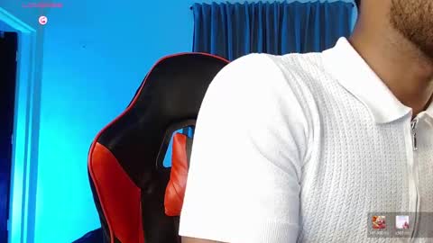 Snapshot of damiano_walker chatting on February 2026 04:27:01 AM damiano_walker online show from February 2026 04:27:01 AM