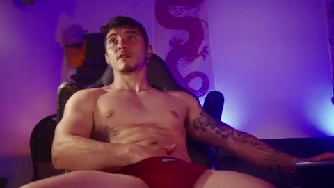 insta damn8   --------  online show from January 2025 02:33:01 AM