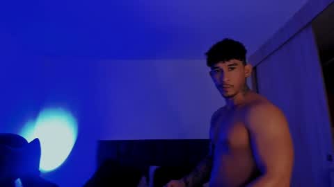 Snapshot of dammianmilleroficial chatting on October 2025 04:51:02 AM INSTAGRAM DAMMIANMILLEROFICIAL online show from October 2025 04:51:02 AM