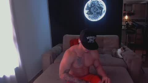 Snapshot of dammianmilleroficial chatting on April 2026 01:35:01 PM INSTAGRAM DAMMIANMILLEROFICIAL online show from April 2026 01:35:01 PM
