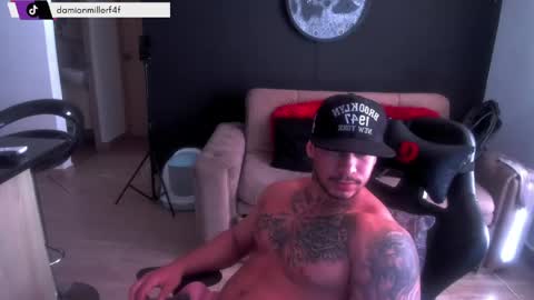 INSTAGRAM  DAMMIANMILLEROFICIAL online show from May 2026 07:48:02 PM
