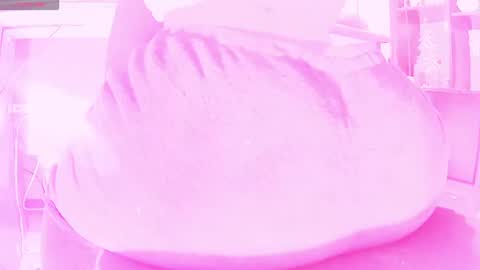 Sophie online show from August 2026 12:30:02 PM