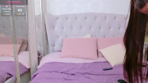 Snapshot of damn_bae__ chatting on February 2025 01:15:01 AM Julia online show from February 2025 01:15:01 AM