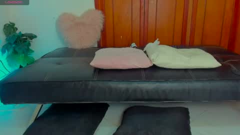 Snapshot of damn_fantasy chatting on February 2025 02:20:02 AM Kary-- independent model Schedule 0530am-1000am colombian time online show from February 2025 02:20:02 AM