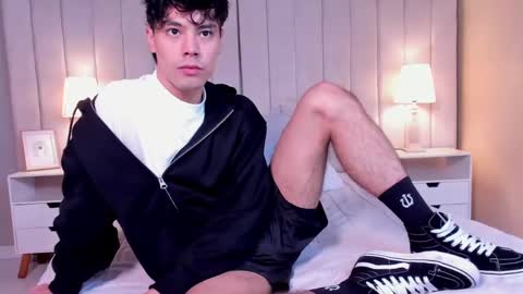 Snapshot of damon_nort chatting on December 2024 01:49:02 PM DEMON NORTH online show from December 2024 01:49:02 PM