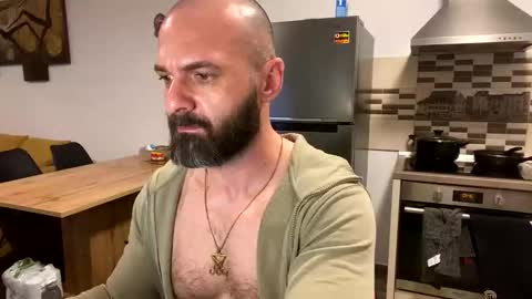 damonsalvatore222 online show from April 2026 09:52:01 PM