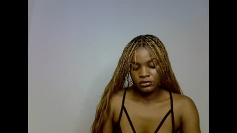 Leah online show from July 2026 07:29:01 PM