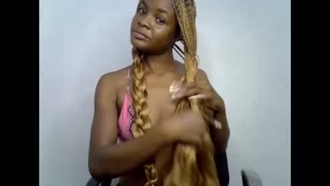 Leah online show from July 2026 07:16:01 PM