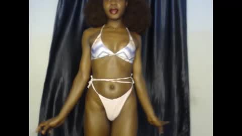 leah online show from November 2025 04:28:02 AM