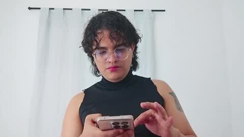 Diane Blosson online show from February 2026 02:04:02 AM