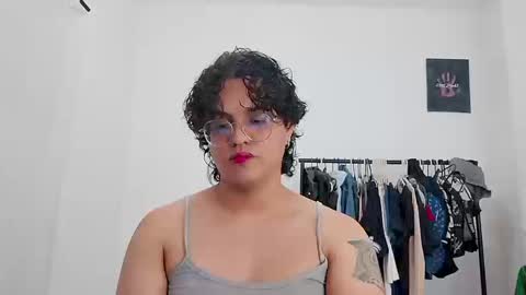 Diane Blosson online show from February 2026 01:06:01 AM