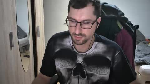 King Dan online show from May 2026 08:28:02 PM