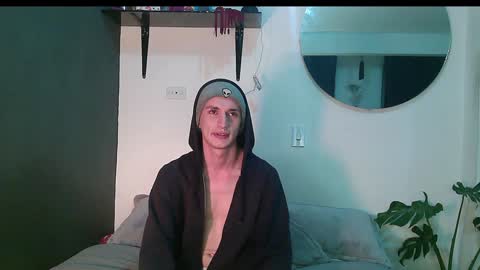 Dan and Noah online show from January 2025 12:54:02 AM