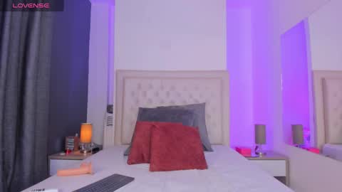 Snapshot of dana_haze chatting on February 2025 08:37:02 AM Dana online show from February 2025 08:37:02 AM