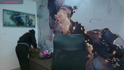 Danaa Rey online show from October 2025 04:26:02 PM