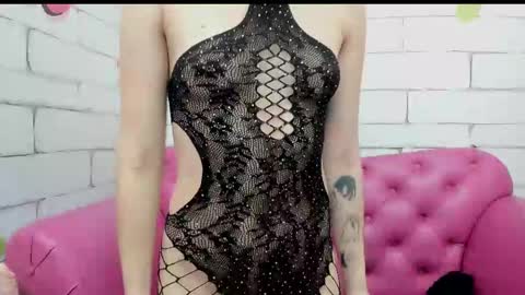Dana online show from May 2026 07:40:02 PM