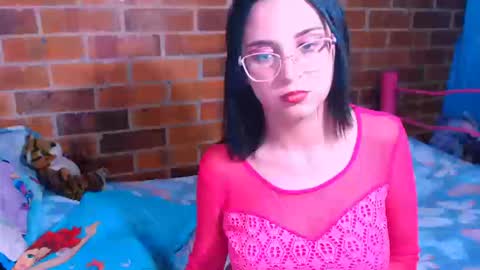 Snapshot of danaiisabella chatting on September 2025 12:48:02 AM dana online show from September 2025 12:48:02 AM