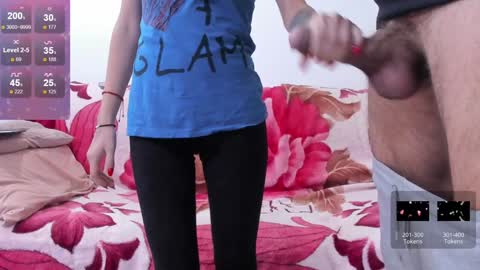 Snapshot of danamily chatting on December 2024 04:36:01 PM Denisa personalized vinyl photo wallpaper 95-cm length 239-cm height with danamilys autograph or photo on request personaliz online show from December 2024 04:36:01 PM