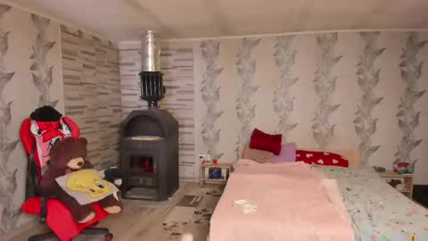 Snapshot of danamily chatting on February 2025 12:19:01 PM Denisa personalized vinyl photo wallpaper 95-cm length 239-cm height with danamilys autograph or photo on request personaliz online show from February 2025 12:19:01 PM