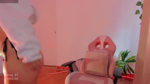 danay_01 online show from May 2026 07:59:02 PM
