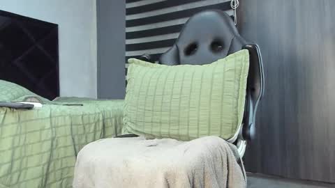 Dancel online show from February 2025 08:44:02 PM