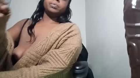 Snapshot of dancinglxoxo chatting on February 2026 03:58:02 AM dancinglxoxo online show from February 2026 03:58:02 AM