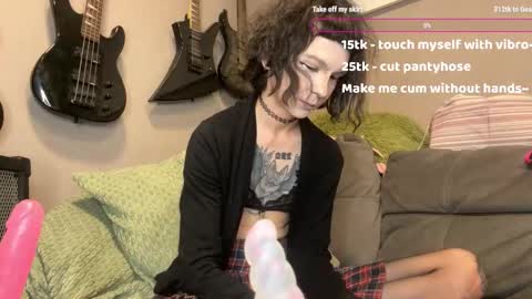 Snapshot of dandelion_sea chatting on September 2025 05:29:02 PM dandelion_sea online show from September 2025 05:29:02 PM