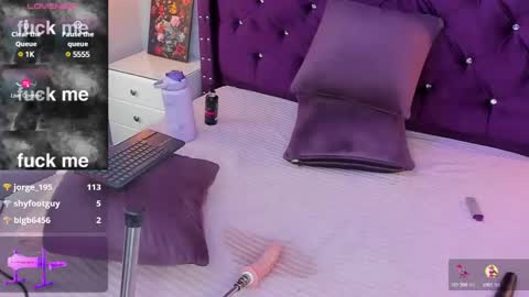 Snapshot of danee_19 chatting on January 2025 02:41:01 PM Daniela online show from January 2025 02:41:01 PM