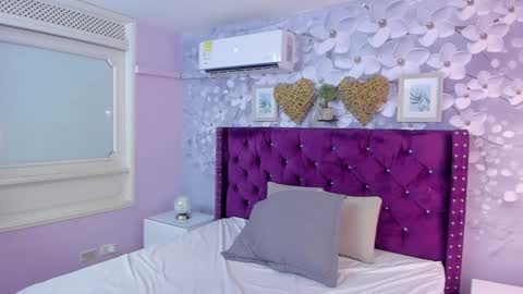 Snapshot of danee_19 chatting on February 2025 11:44:02 AM Daniela online show from February 2025 11:44:02 AM