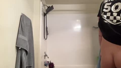 danerdude online show from August 2026 05:27:01 PM