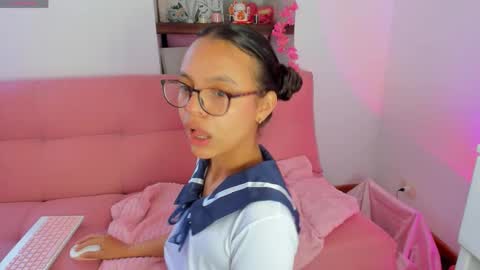 Snapshot of danessacronin chatting on February 2026 10:39:01 PM Danesa online show from February 2026 10:39:01 PM