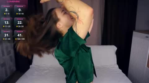 Snapshot of danetteblank chatting on December 2025 05:17:02 AM Asha online show from December 2025 05:17:02 AM