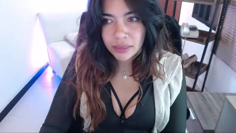 Veronica online show from September 2025 11:56:01 AM