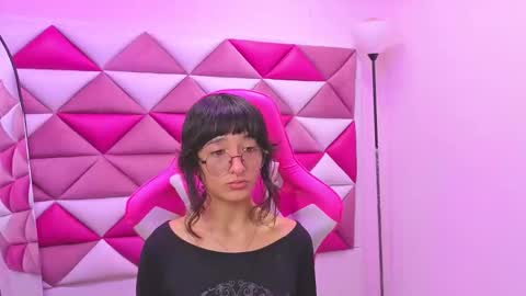 dani_dream online show from November 2025 01:55:02 PM