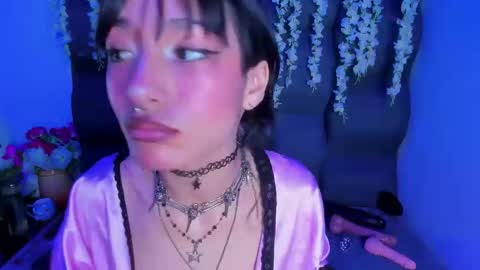 dani_dream online show from April 2026 04:02:02 PM