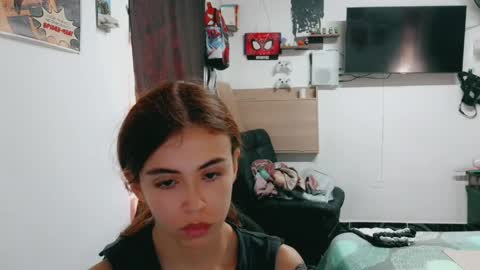 dani y jocelyn online show from May 2026 09:33:01 PM